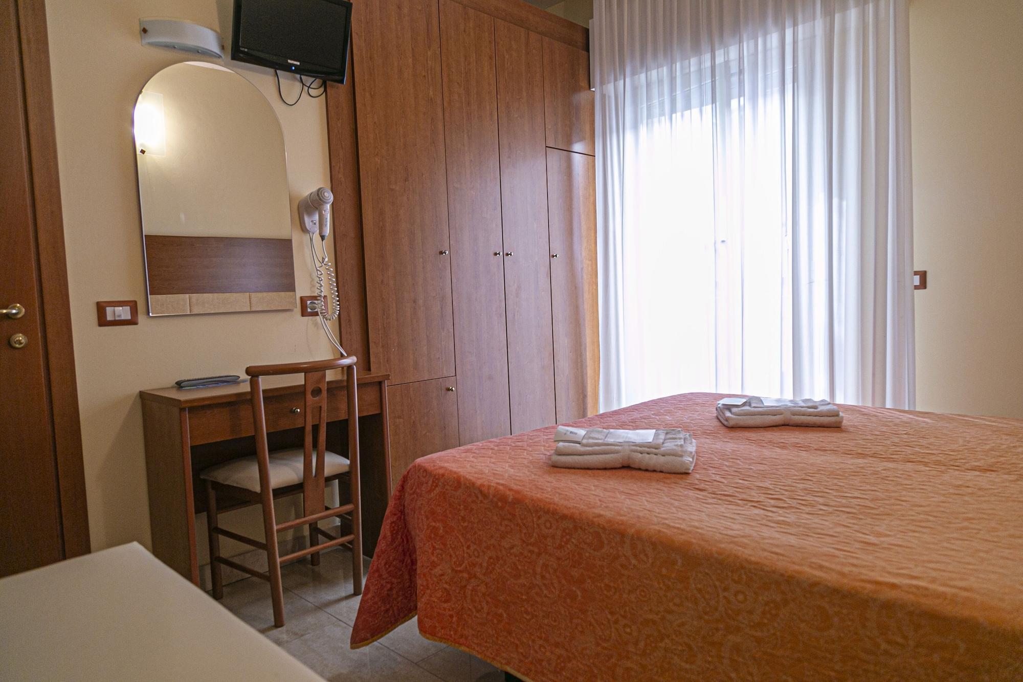 Hotel Ambasciatori Bellaria-Igea Marina Esterno foto